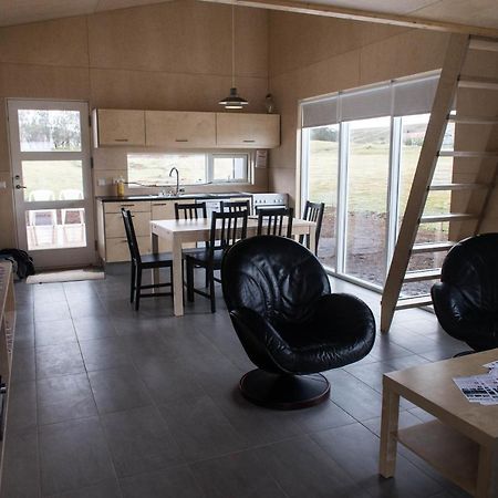 Einishus Cottages Laugar  Buitenkant foto