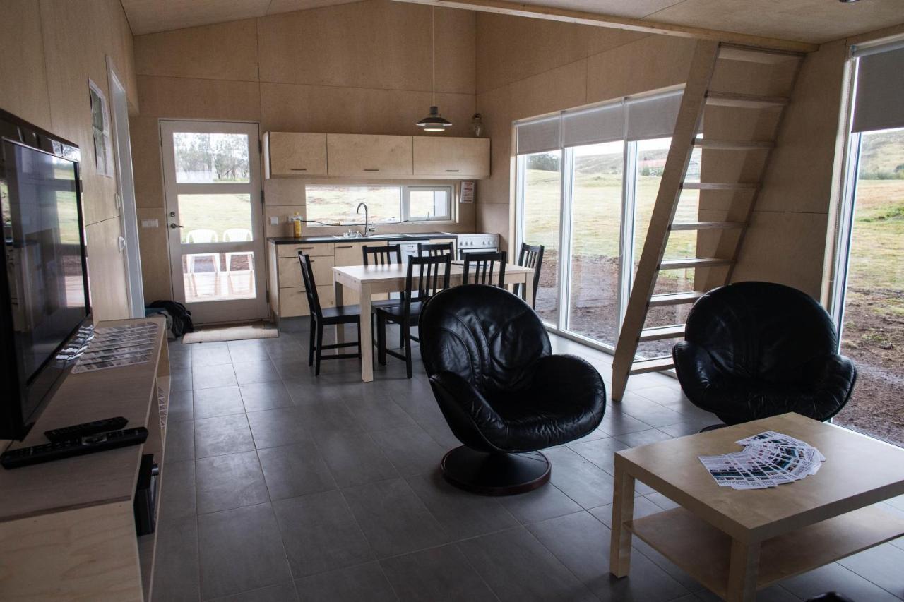 Einishus Cottages Laugar  Buitenkant foto